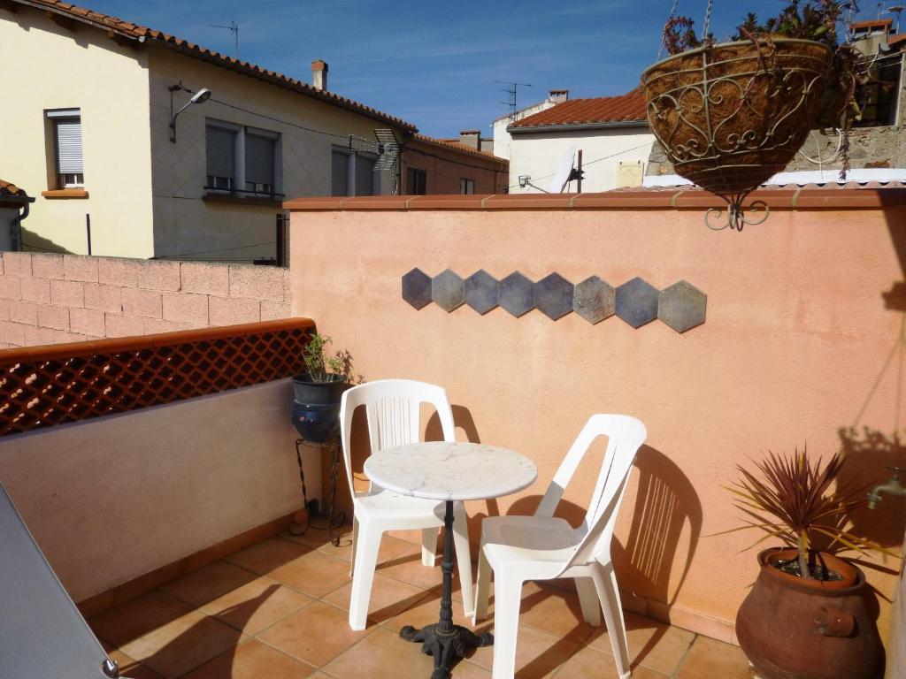 L'Art De Vivre Bed and Breakfast Latour-de-France Rum bild